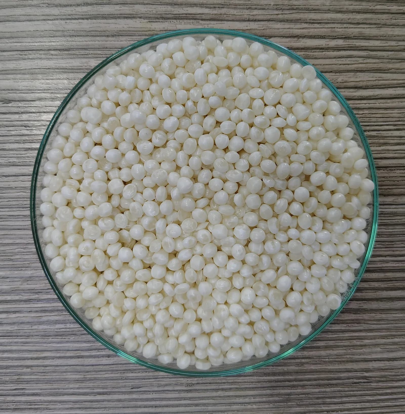 Hydrophobic Additive Masterbatches